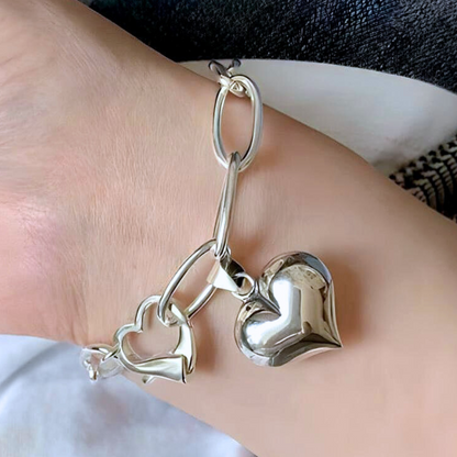 Pulsera de Plata 925 con colgantes en forma de corazón - Love Strong