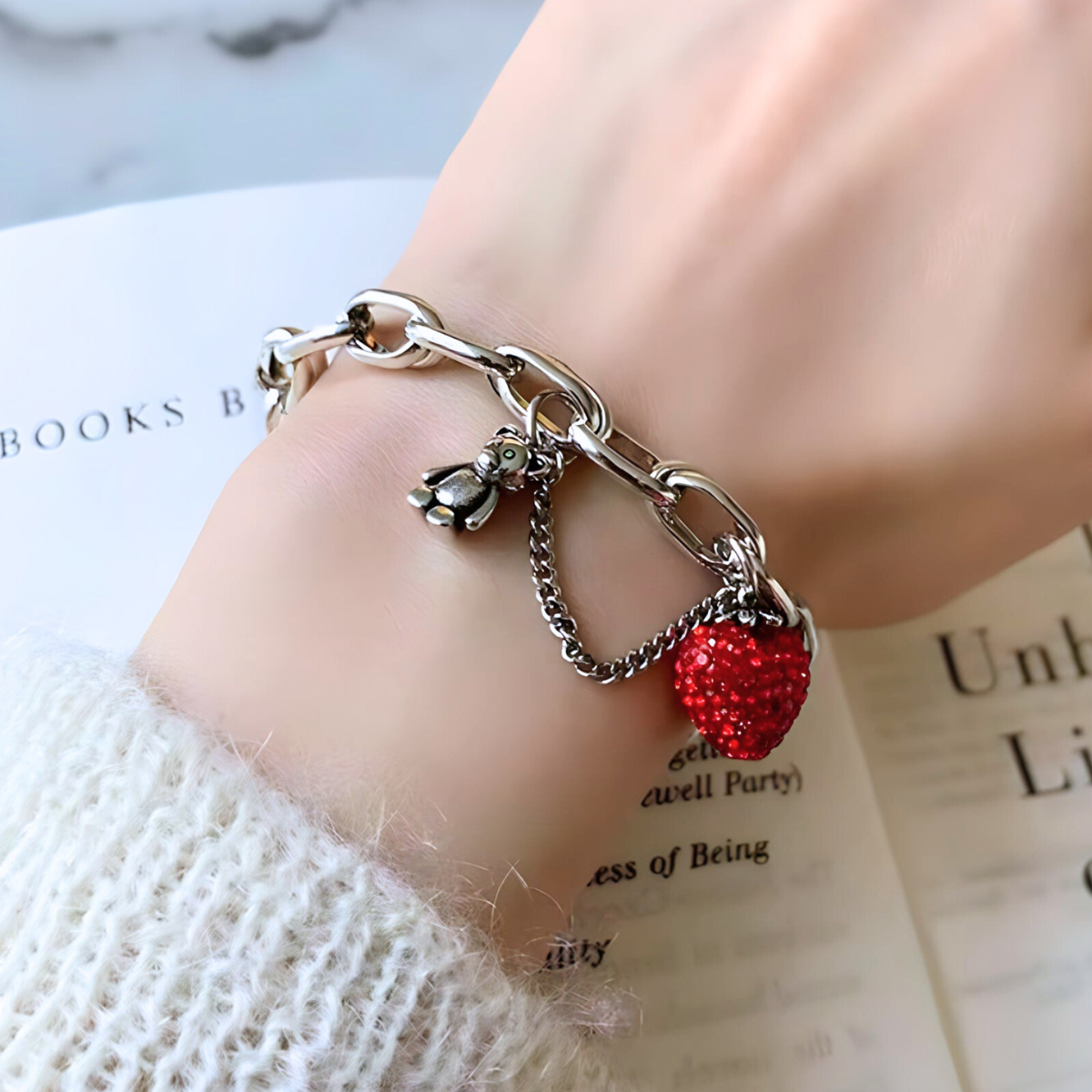Pulsera de Plata 925 con colgante de oso y circonita de fresa roja - Fresa